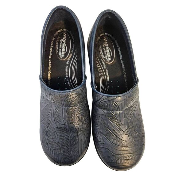 Easy Works by Easy Street navy blue clogs. Size 7.5. - Picture 2 of 5